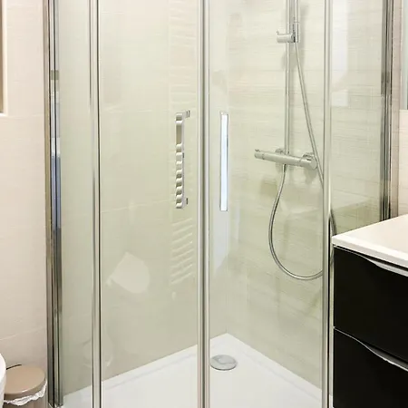 Apartamento Stunning In With Wifi Palit